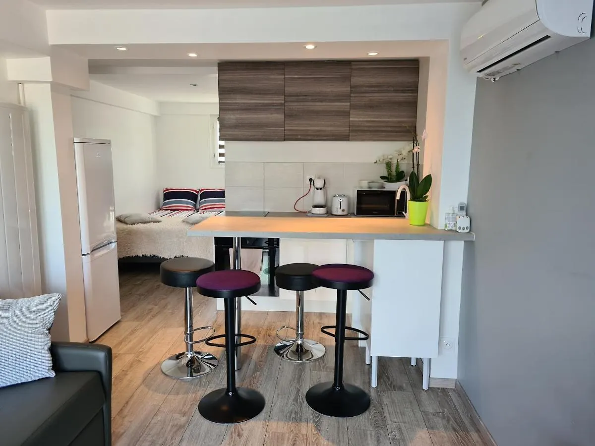 spacieux studio dans le Beaujolais Saint-Georges-de-Reneins
